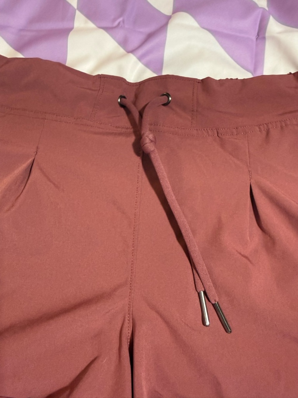 Mondetta Outdoor Project Women's Cuffed Tech Shorts Medium - Picture 3 of 8